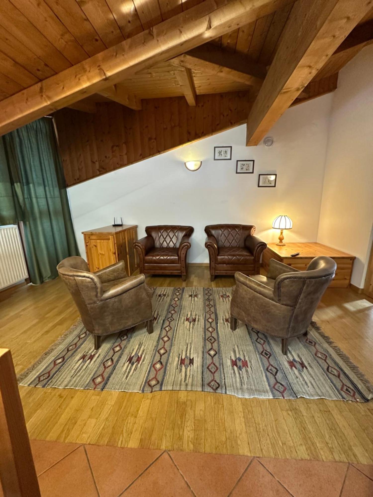 Effealatapartments - La Perla Della Val Di Sole Dimaro Buitenkant foto